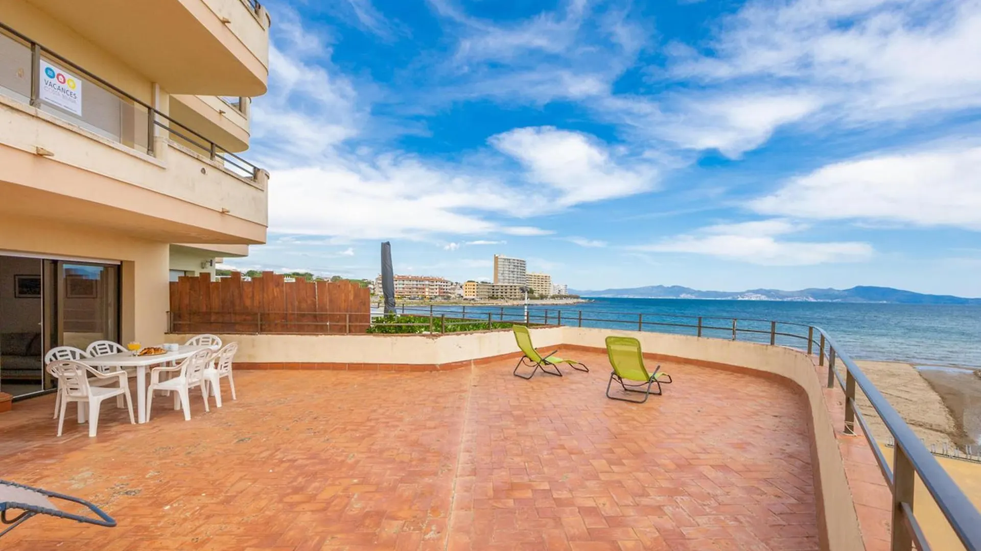 Apartamento En La Playa De Riells Con Terraza Grande, Parking Y Wifi - Es-325-2 Torroella De Montgri